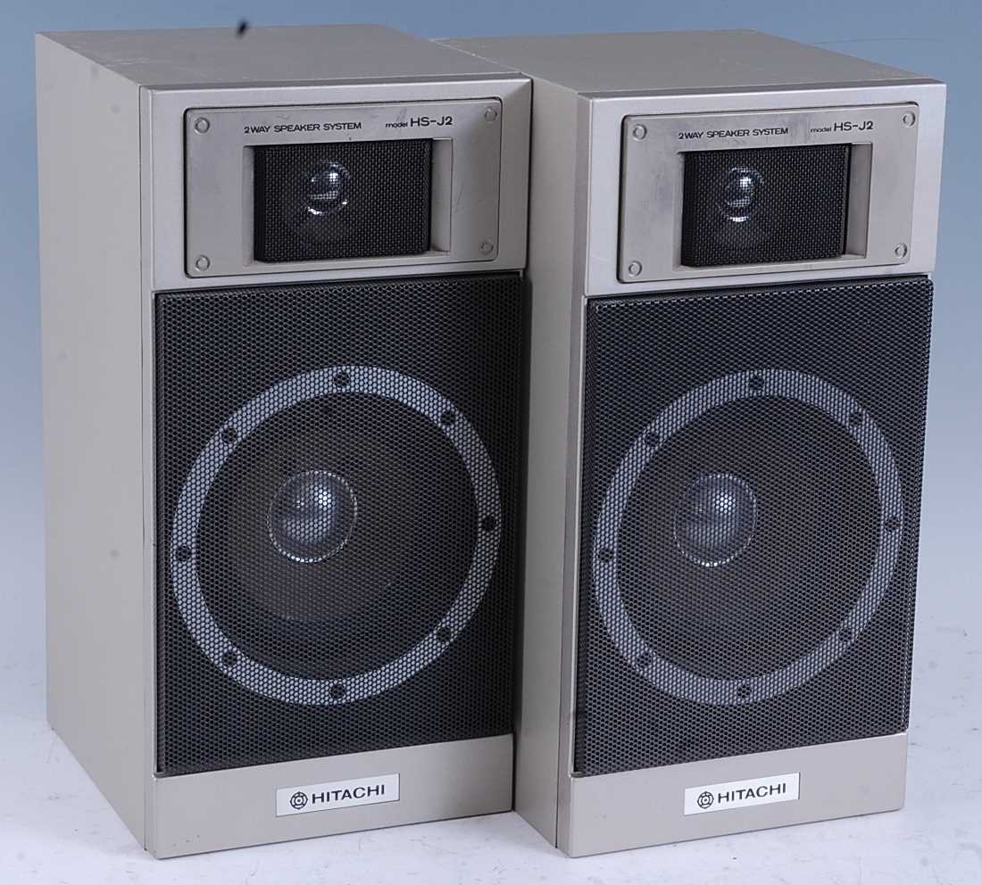 A Technics SL-PG3 compact disc player, w.43, d.28, h.9cm, together with a National Panasonic SG- - Bild 3 aus 3