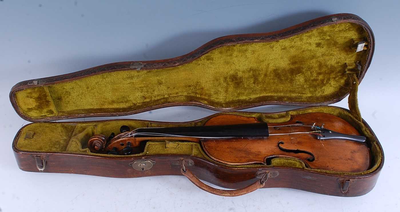 A 19th century violin, having a two piece maple back with spruce front, maple neck with ebony - Bild 11 aus 14