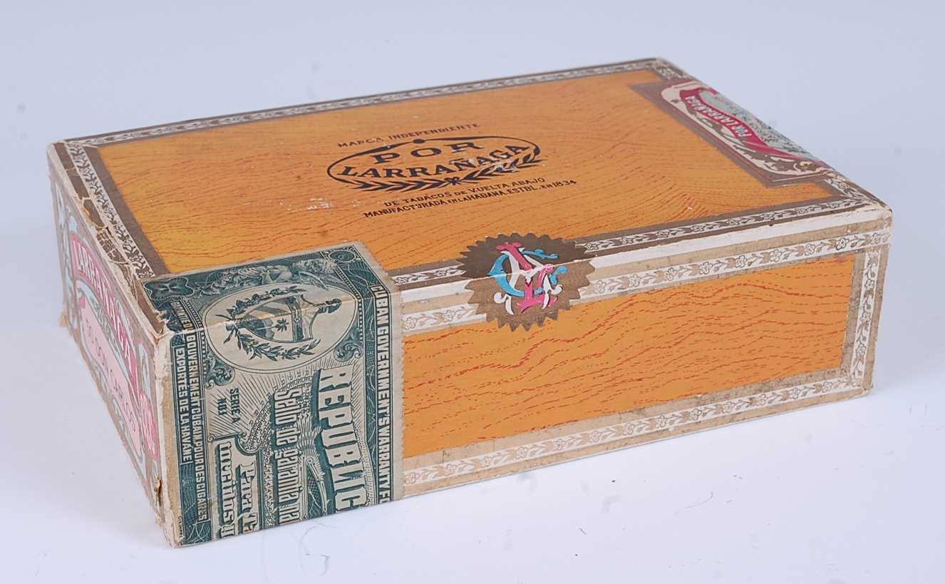 Por Larranaga Don Carlos cigars in sealed box (50); together with one Claassen Churchill cigar in