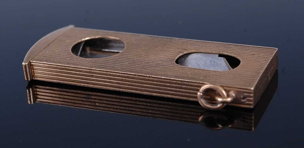 A Dunhill of London 9ct gold cigar cutter, gross weight 19.6g, London 1965, 58mm (closed) - Image 2 of 5