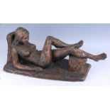 Attributed to Bernard Robert Reynolds (1915-1997) - Lying female nude, painted plaster, bears