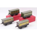 Four No.1 Hornby 1934-41, 4-wheel coaches, black bases, grey roofs: two 1934-41 Southern 1st/3rd