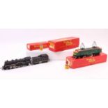 Two Triang locos: R257 7503 ‘Triang Railways’ green & orange Transcontinental double ended