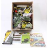 Box of N gauge scenic materials, trees, hedges etc, some packets unopened. With a ‘Smoothflow’