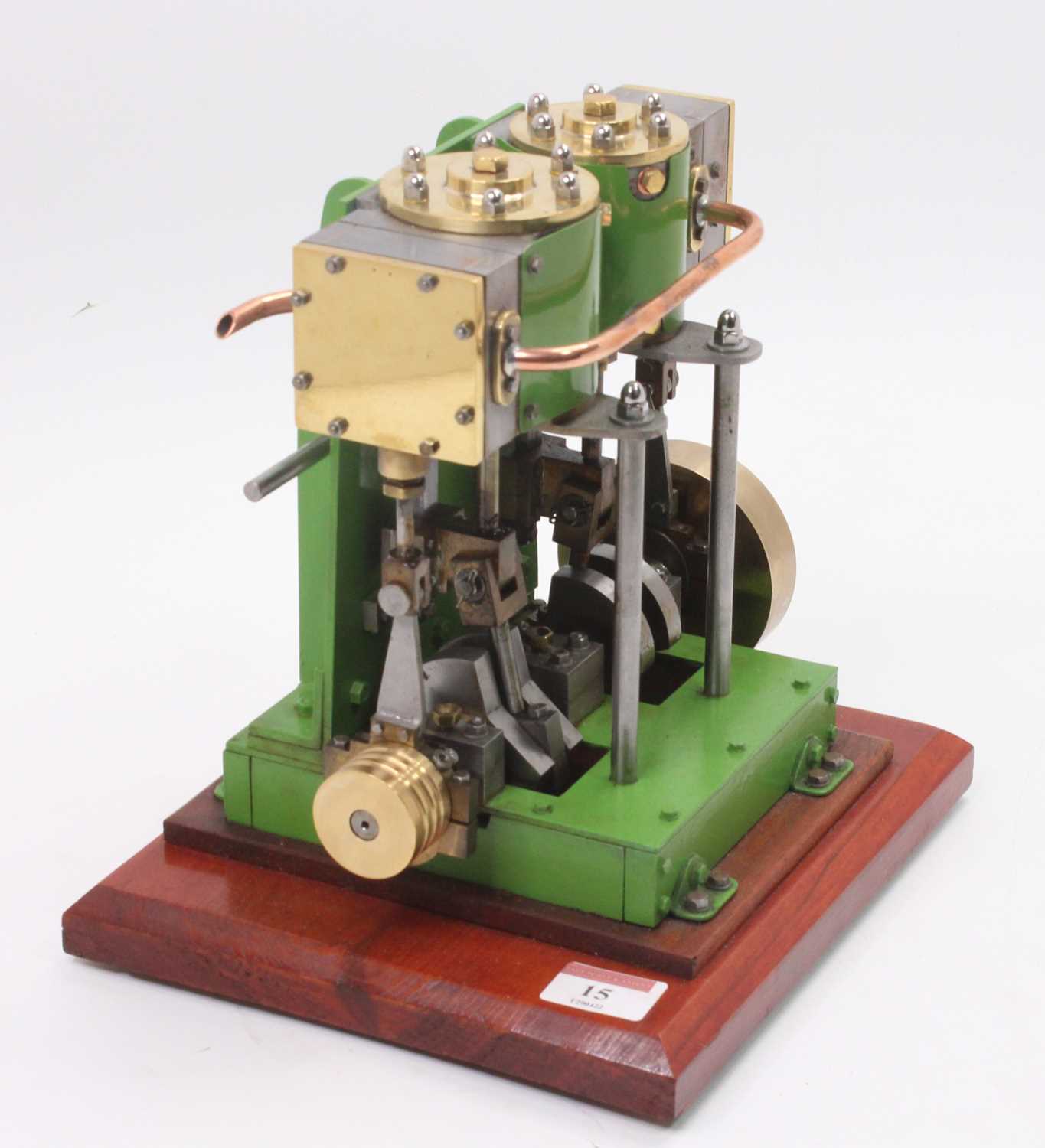 From Reeves Designs a well-constructed model of a "Regent" double crank twin cylinder compound - Bild 2 aus 5