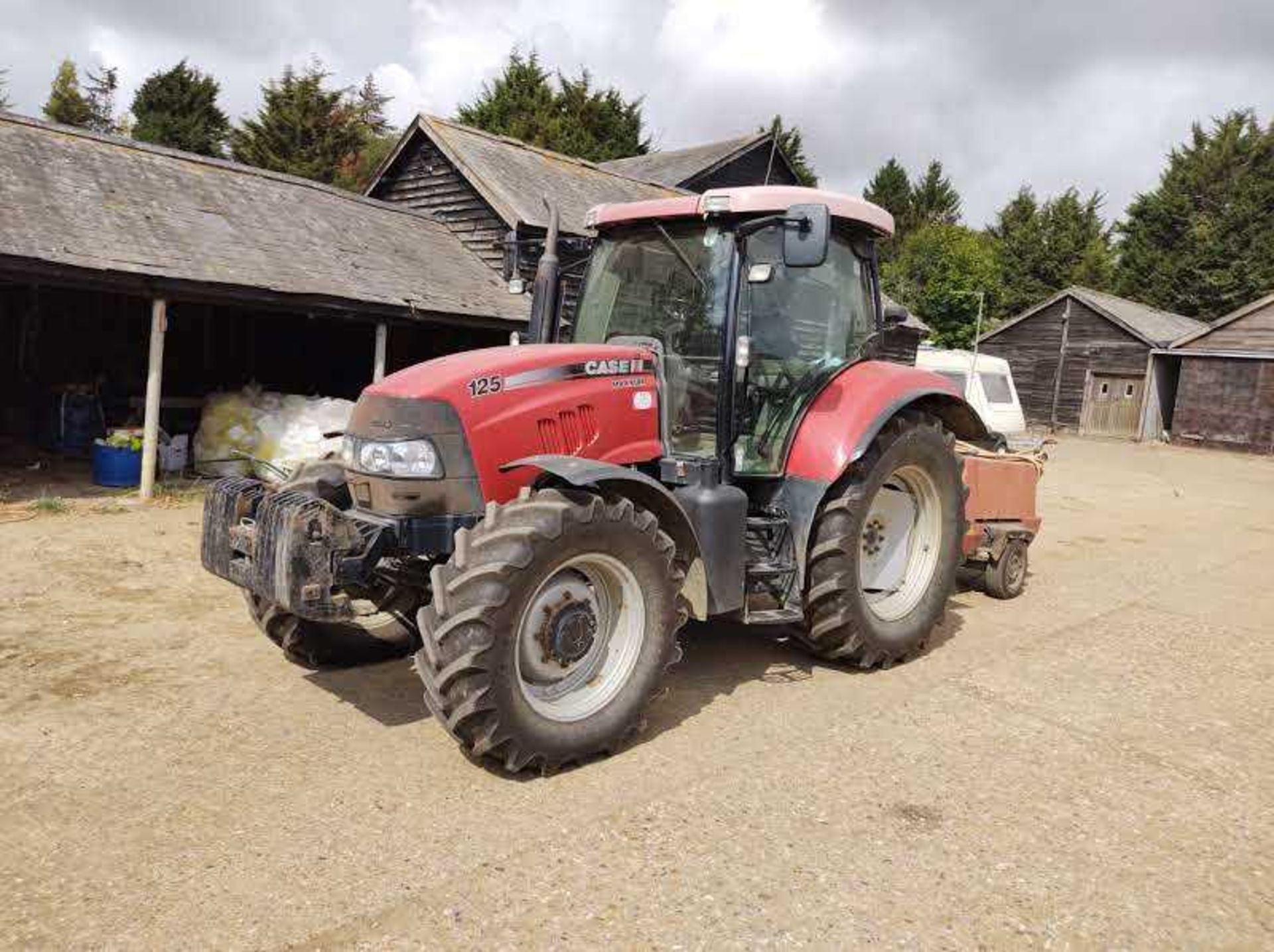 Case Maxxum 125 Tractor (Year 2012) (5094 hours) (Reg: EU12 HLM) (Excluding trailed compressor or - Image 5 of 11