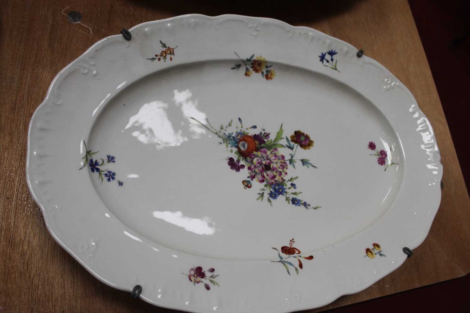 Two late 18th/early 19th century Dutch Loosdrecht or Amstel porcelain meat dishes, each decorated - Image 6 of 6