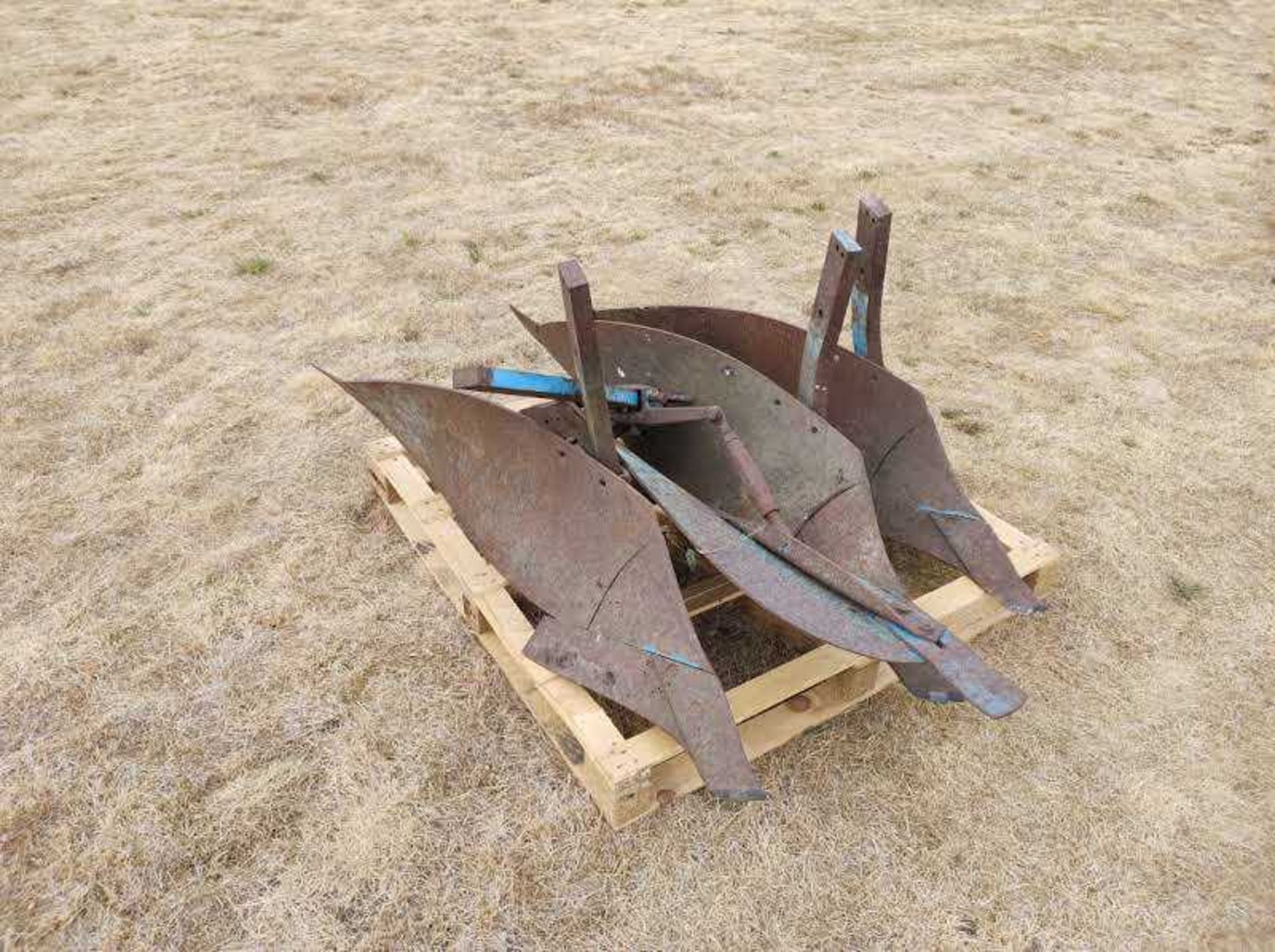 Qty of Plough Parts - Image 3 of 4