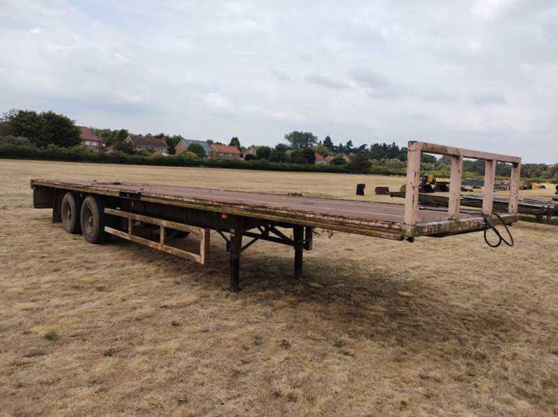 40ft Flat Bed Trailer - Image 2 of 4