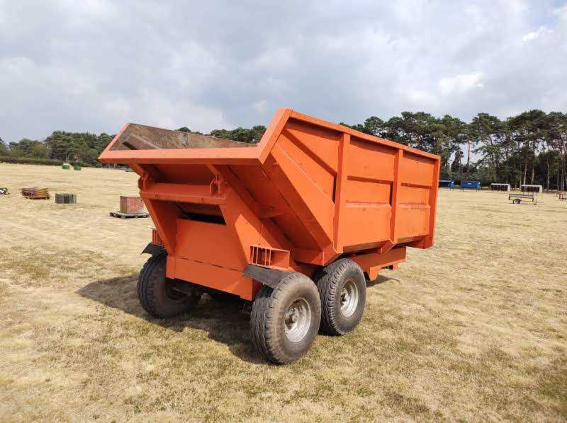 8t Dump Trailer - Image 4 of 5