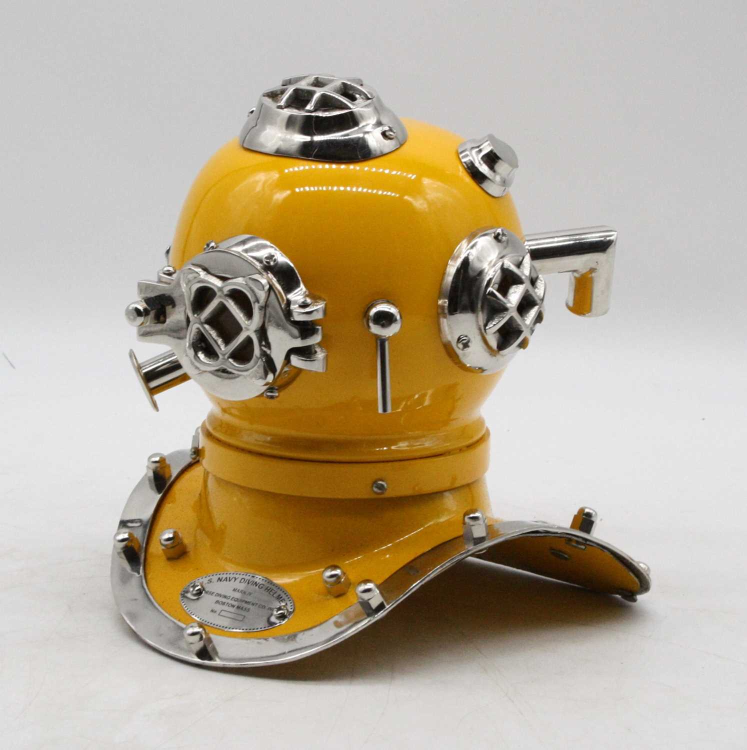 A reproduction miniature model divers helmet, h.20cm