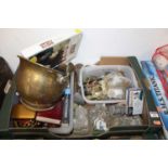 A box containing a collection of miscellaneous items to include Leonardo Collection model
