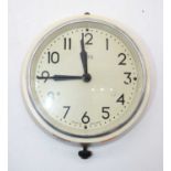A 1940s Smith's bakelite wall clockNo apparent damage.We do not know if currently working.