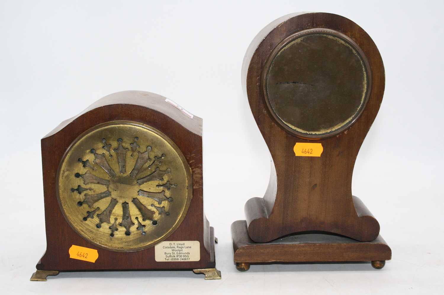 An Edwardian mahogany and ebony strung mantle clock having a convex silvered dial with Roman - Image 4 of 4