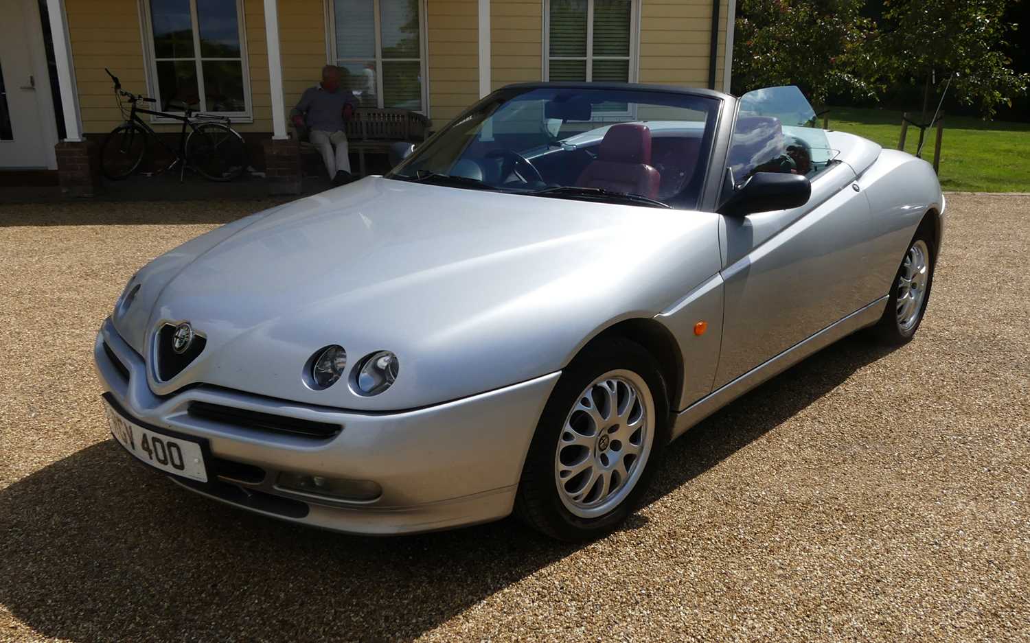 A 1999 Alfa Romeo Spider L 2.0 twin spark Registration V631 RNP Chassis No. ZAR 9160000006061251 - Bild 4 aus 19