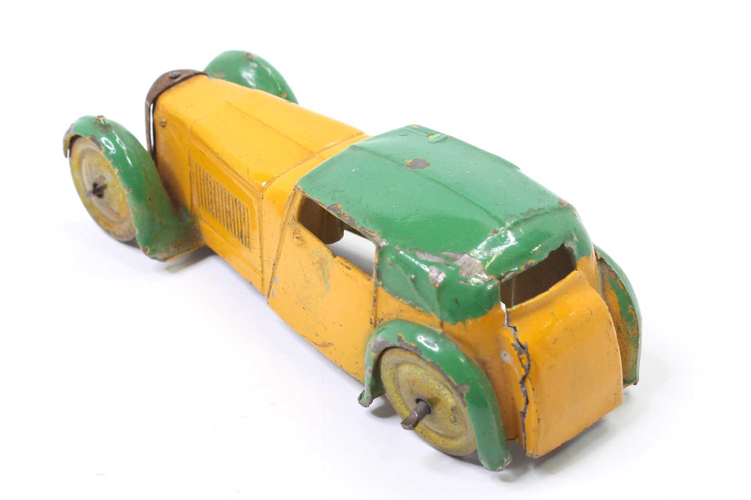 A Dinky Toys pre-war No. 22B closed sports coupe comprising yellow and green body with gold washed - Bild 2 aus 5