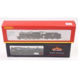 Bachmann and Hornby Railways 00 Gauge Locomotive Group, 2 examples to include Bachmann 32-356