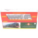 A Hornby Railways 00 gauge boxed locomotive group to include a No. R2140 Class A3 locomotive