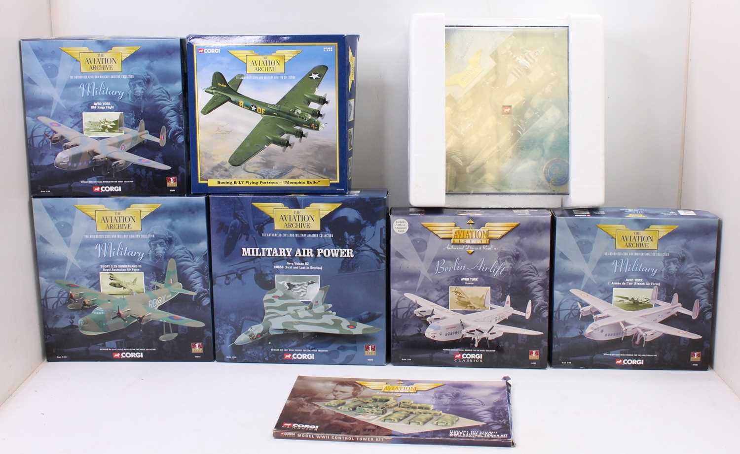 Corgi Aviation Archive 1:144 scale boxed aircraft group, 7 examples in the original packaging,