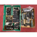 Large tray of 00 gauge loco bodies and tenders. Many tenders are motorised and have plunger pick-