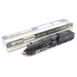W2224 Wrenn 2-8-0 Class 8F loco and tender BR black 48073, boxed example with instructions, packer