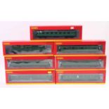Hornby Railways 00 Gauge Southern Region passenger stock and rolling stock group, 7 examples, to