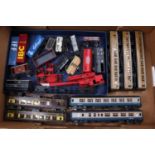 Collection of 00 Gauge rolling stock, to include Hornby, Wrenn, and Triang, mixed examples to