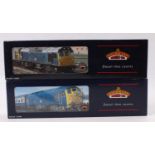 Bachmann Diesel Locomotive 00 Gauge Group, 2 examples to include 32-400 Class 25/3 Diesel BR Green