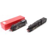 Hornby Dublo 00 Gauge Locomotive Group, 2 examples to include 8F No.48073 locomotive and tender,