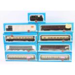 Airfix 00 Gauge Locomotive and passenger stock group, to include No.51401-9 A1A-A1A Class 31