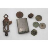 Various metal detecting finds, to include brass military buttons, 19th century and later coinage etc