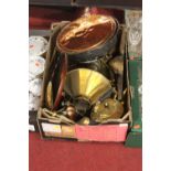 A box of miscellaneous metalware to include brass spirit kettle, brass pedestal oil lamp, copper