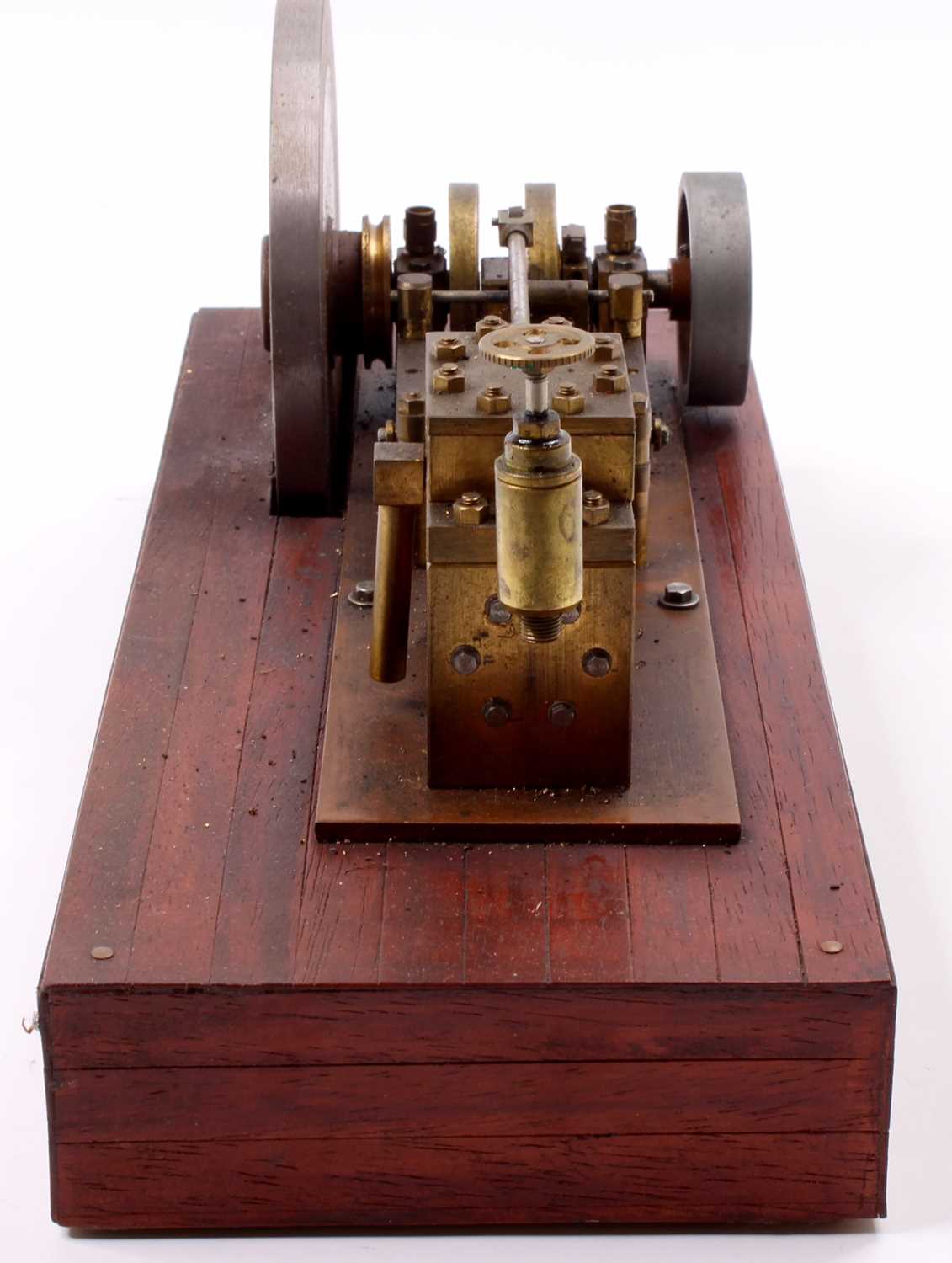 A scratch built to freelance design model of a stationary horizontal steam engine, comprising of - Image 2 of 4