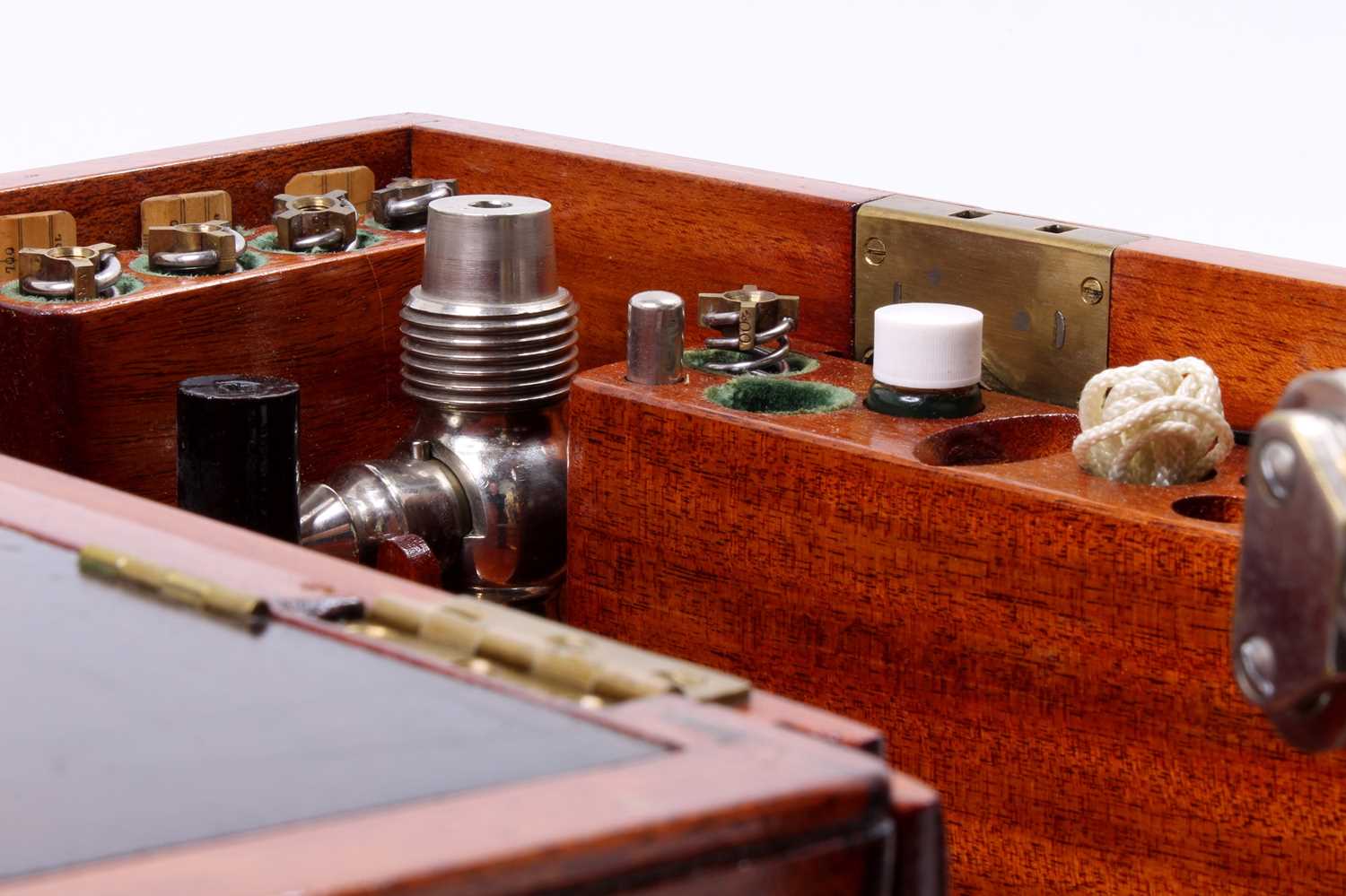 A Dobbie-McInnes, boxed No. 4 The Design engine indicator, housed in the original stained wood box - Image 3 of 7