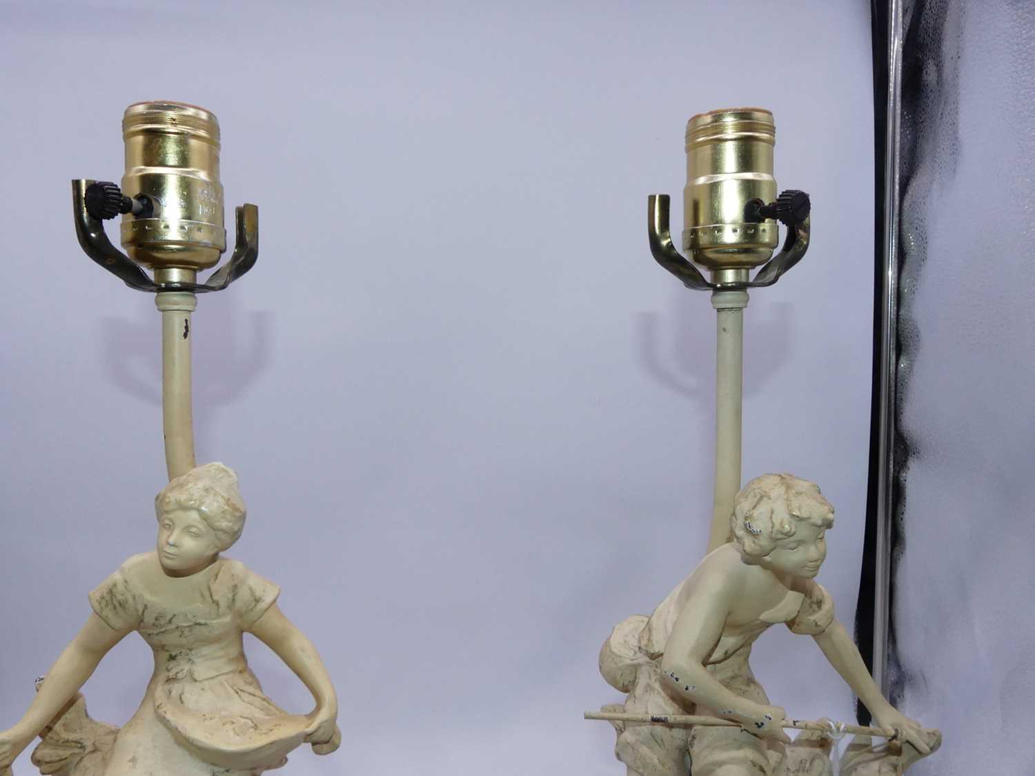 A pair of spelter and later cream painted figural table lamps, h.48cm (including fittings) - Bild 3 aus 3