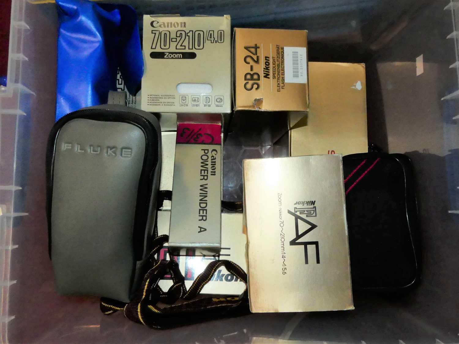 A quantity of cameras and camera equipment, to include Nikon R35 AF camera, boxed Nikon FAF 70/210mm - Image 3 of 3