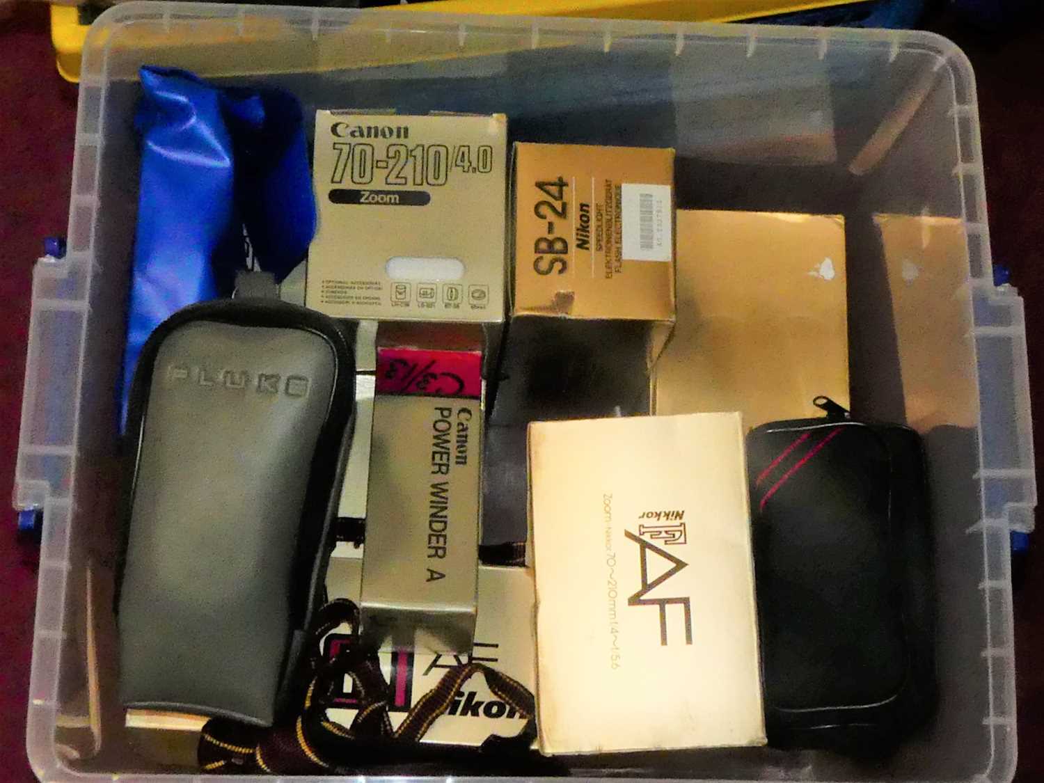 A quantity of cameras and camera equipment, to include Nikon R35 AF camera, boxed Nikon FAF 70/210mm - Image 2 of 3