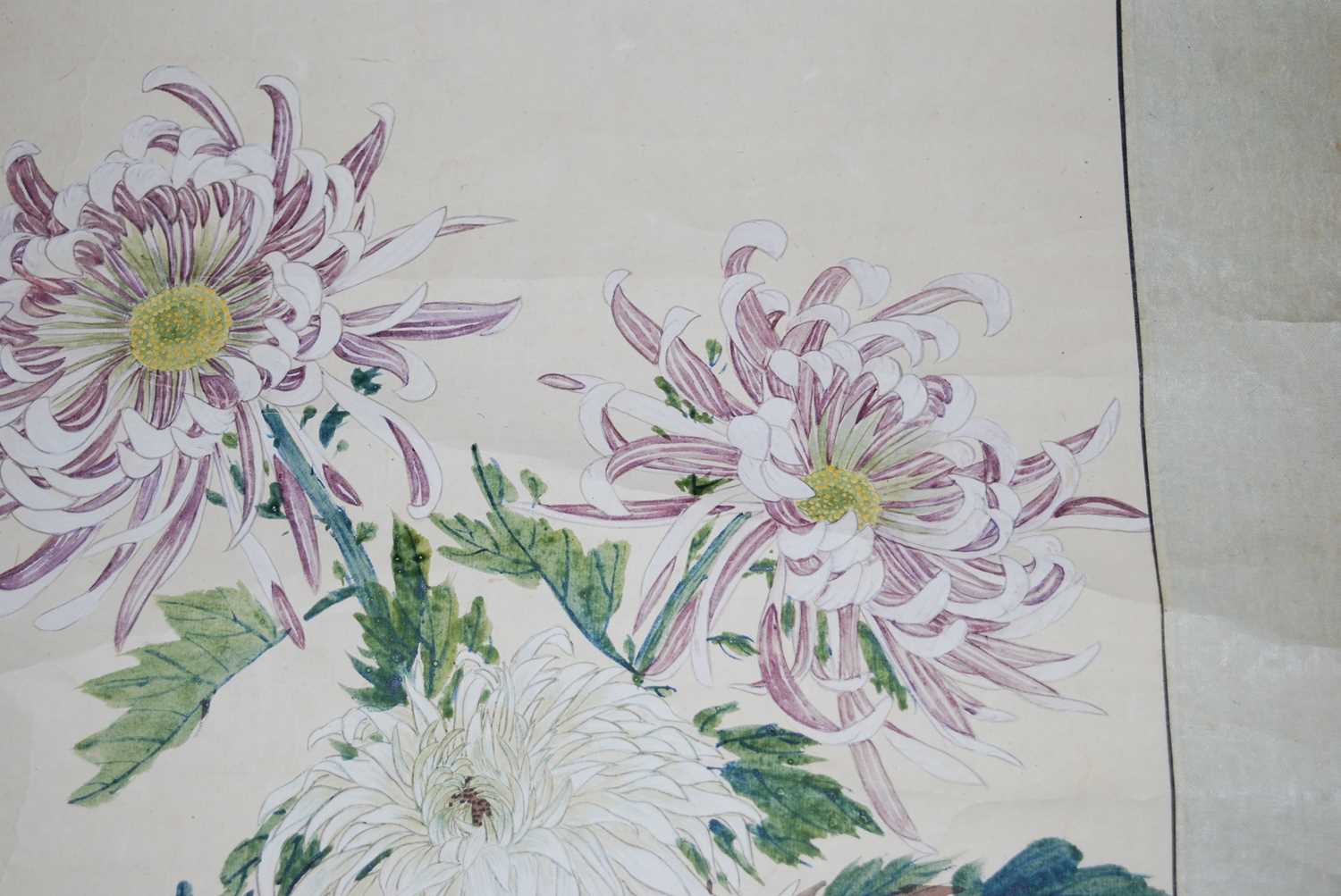 Yuan Yunyi (袁韻宜) (1920-2004) - Chrysanthemums, Republic of China scroll painting dated 1944, ink - Image 28 of 31