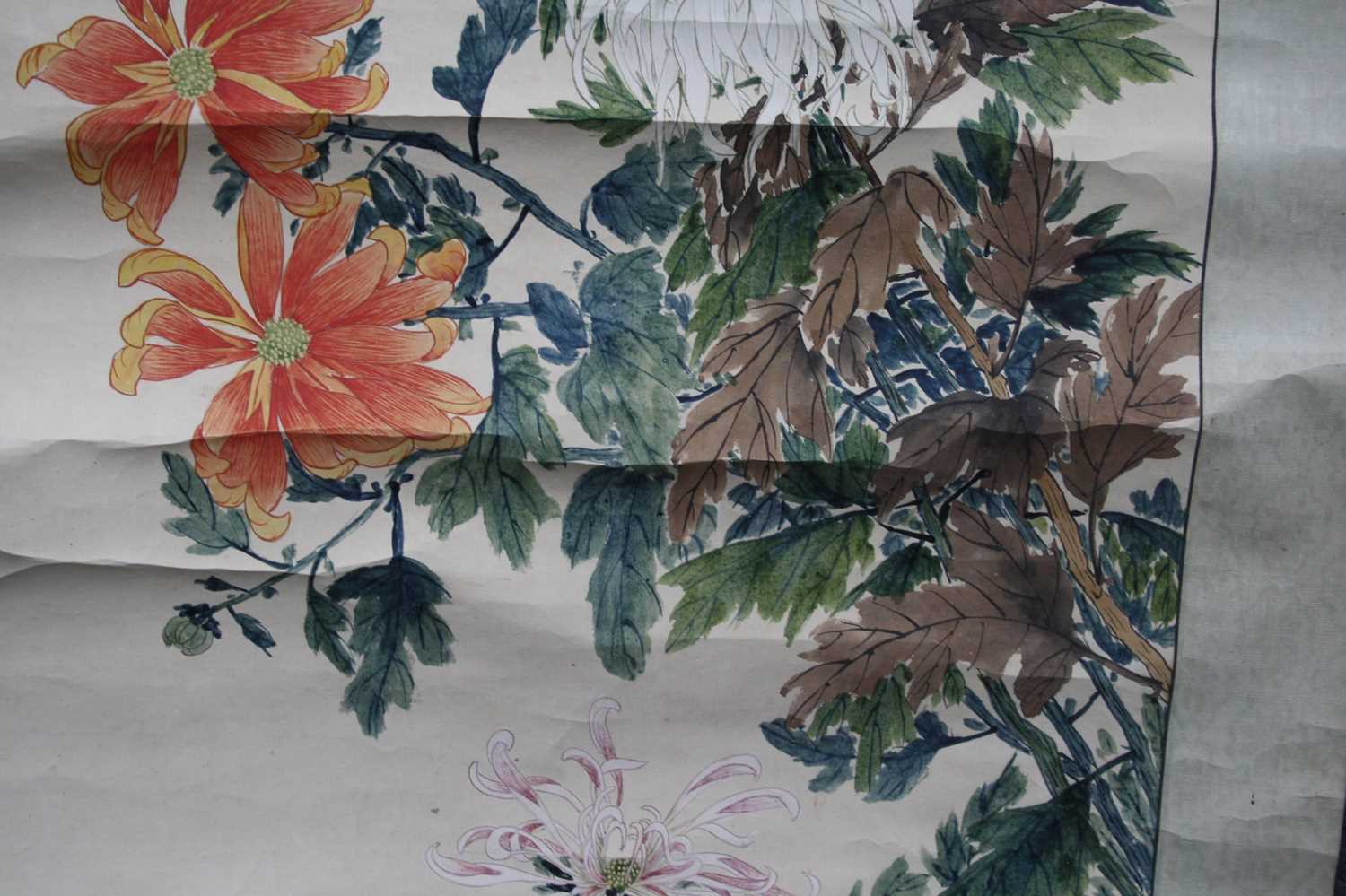 Yuan Yunyi (袁韻宜) (1920-2004) - Chrysanthemums, Republic of China scroll painting dated 1944, ink - Image 6 of 31