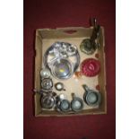A box of miscellaneous items, to include a Caithness pink tinted art glass vase, brass Corpus