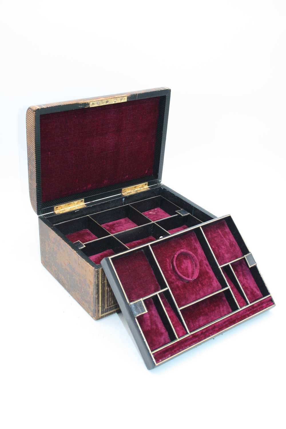 A 19th century tan leather clad jewellery box, having Bramah lock, inscribed Miller Maker Park - Bild 2 aus 8