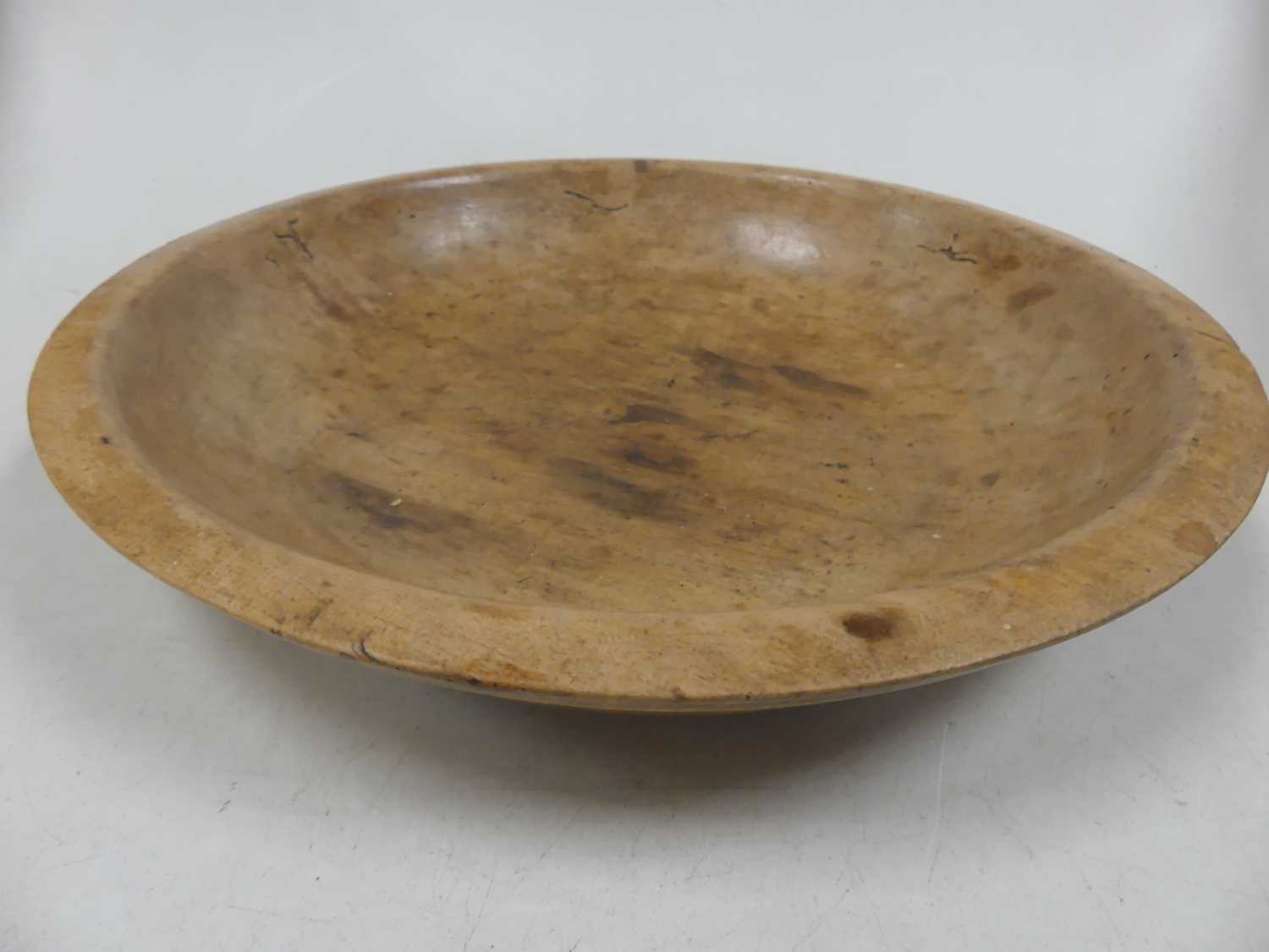 A 19th century mahogany circular tray, dia.33cm; together with two treen bowlsExtra images - Image 4 of 10