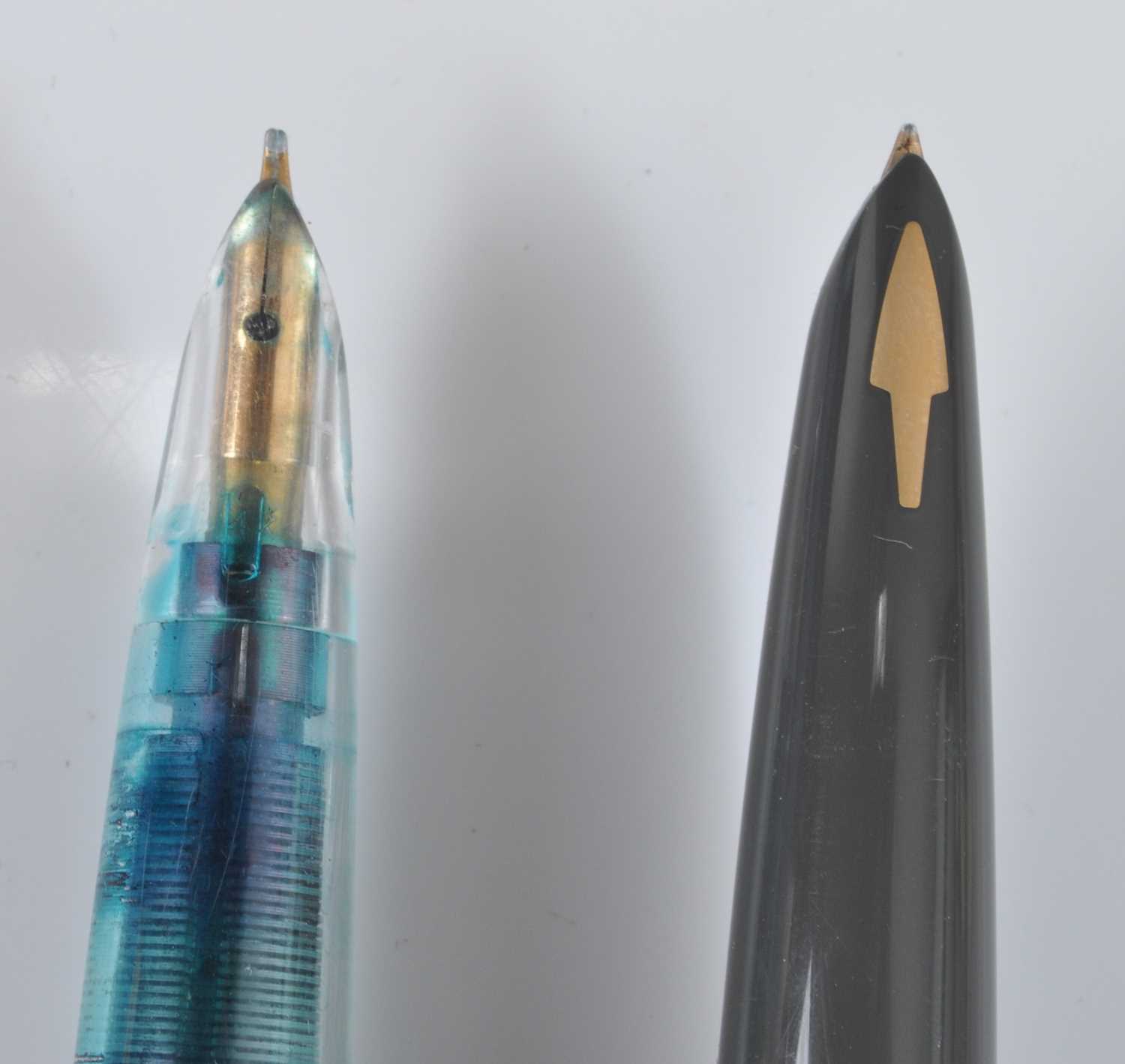 A Parker 61 Custom fountain pen, in Grey Capillary with rolled gold trim, the barrel marked 61 - Image 2 of 8