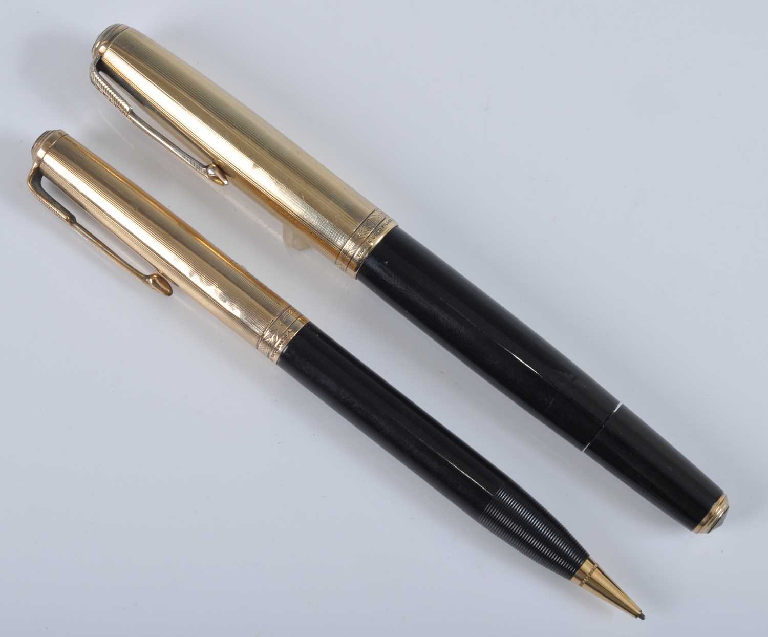 A Parker 51 fountain pen and pencil set, in black with gold trim, the pen barrel engraved PARKER " - Image 7 of 7