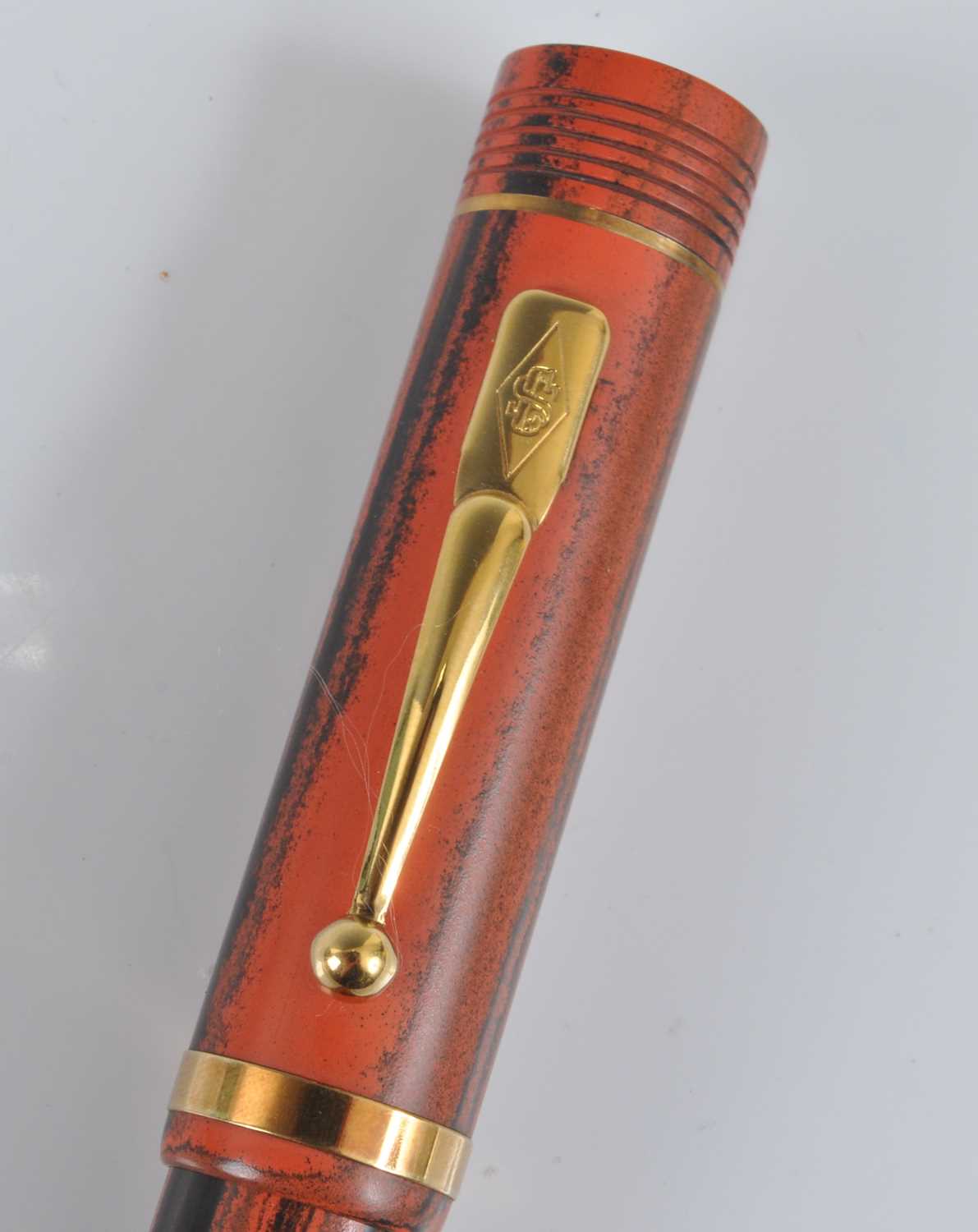 A Conway Stewart Churchill Red Ripple fountain pen, limited edition No.368/500, with gold trim, - Image 4 of 10