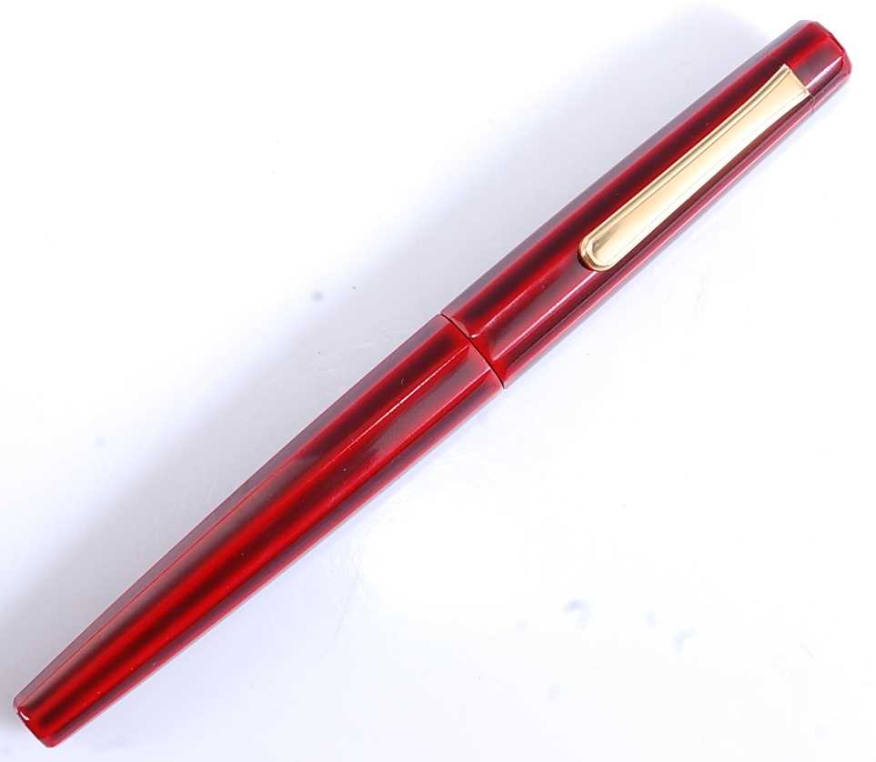 A Japanese Nakaya Writer Decapod fountain pen, in Aka-Tamenuri colourway (layered red over amber - Image 5 of 7