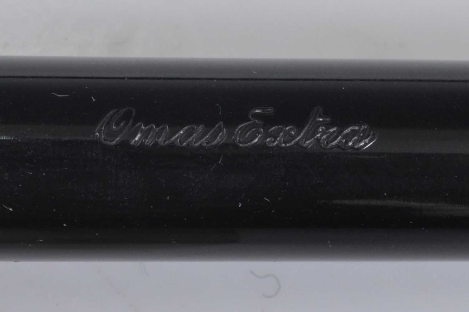 A boxed Omas Extra 556 Da Tavolo fountain pen, the barrel engraved Omas Extra, the nib engraved OMAS - Image 3 of 5