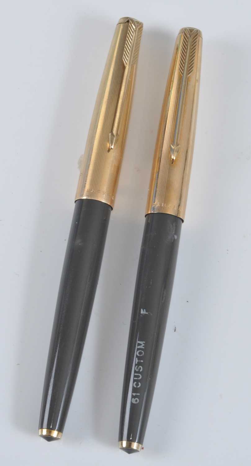 A Parker 61 Custom fountain pen, in Grey Capillary with rolled gold trim, the barrel marked 61 - Image 5 of 8