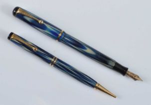 A Parker True Blue Juniorette fountain pen and pencil set, with gold plated fittings, the fountain