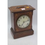 An Edwardian mahogany and satinwood inlaid cased mantel clock, height 30cm